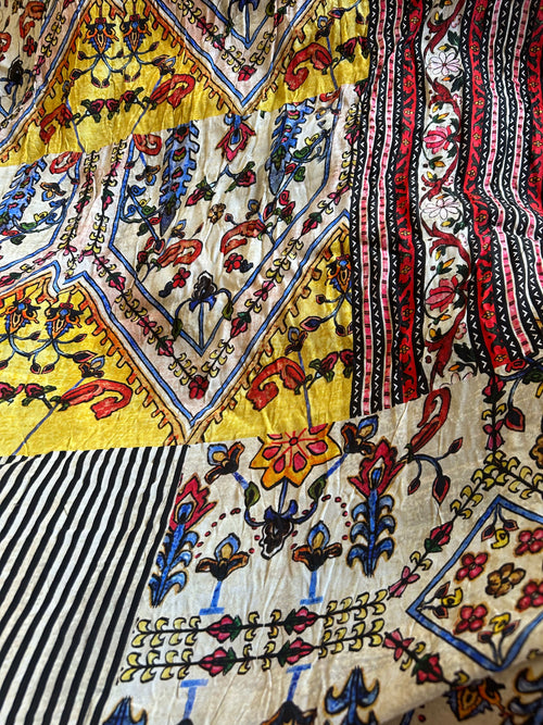 Aira Crepe Print